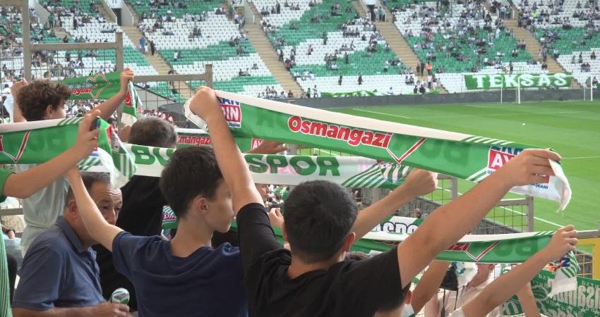 Osmangazi Belediye Başkanı Erkan Aydın, daha önce Bursaspor maçını stattan