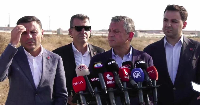 CHP Genel Başkanı Özgür Özel, MHP Genel Başkanı Devlet Bahçeli’nin