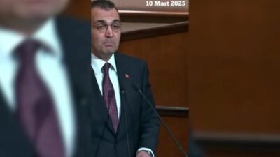 İstanbul'da 30 Ekim 2024'te Esenyurt Belediye Başkanı Ahmet Özer'in gözaltına