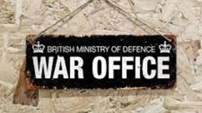 ABD Başkanı Trump, askerlik işleriyle ilgili bakanlığın adını değiştirerek Savaş