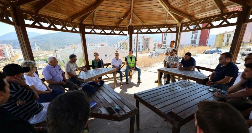 Efes Selçuk Belediye Başkanı Filiz Ceritoğlu Sengel, “TOKİ mağdurlarının yaşadığı
