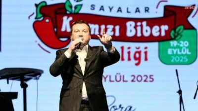 Silivri Belediyesi'nin bu yıl ikincisini Sayalar Mahallesi'nde düzenlediği Kırmızı Biber