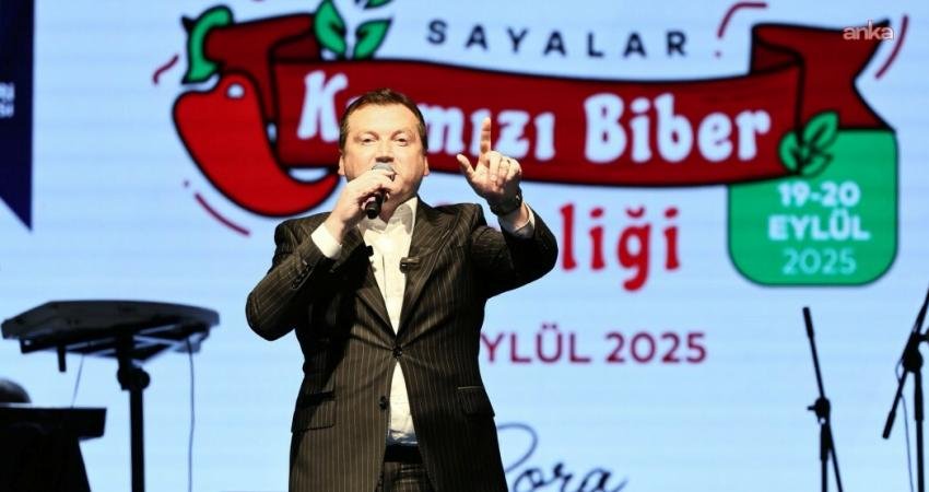 Silivri Belediyesi'nin bu yıl ikincisini Sayalar Mahallesi'nde düzenlediği Kırmızı Biber