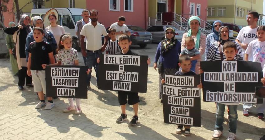 Eğitim İş Sendikası Sinop Şubesi ve veliler, Türkeli'nin Akçabük İlkokulu'nda