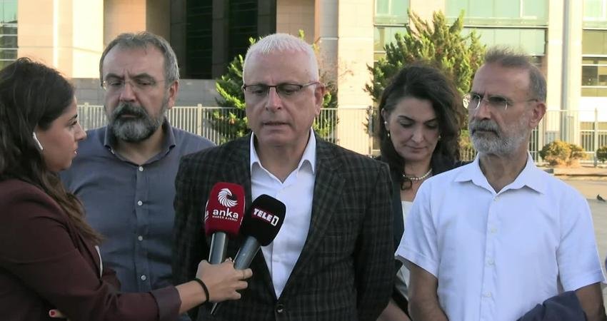 TELE1'de yayınlanan "Türkiye'nin Yönü" programında kısa süre ekranda kalan bir