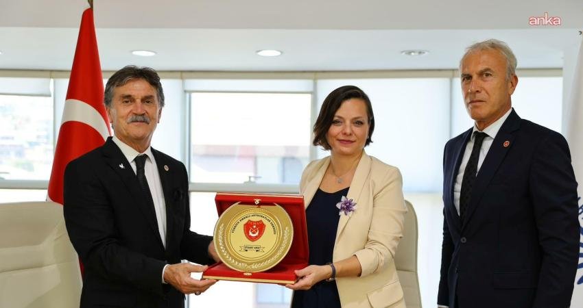 Türkiye Emekli Astsubaylar Derneği (TEMAD) Genel Başkanı Cahit Koca, Karabağlar