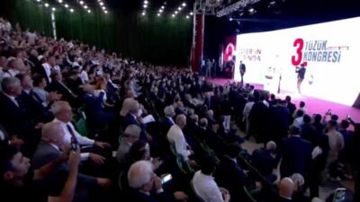 Zafer Partisi Genel Başkanı Ümit Özdağ, "Hukuk devletimiz tasfiye ediliyor.