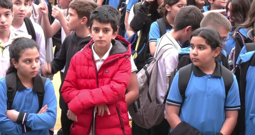 Yeni eğitim-öğretim yılı başladı, okullarda ilk ders zili bu sabah