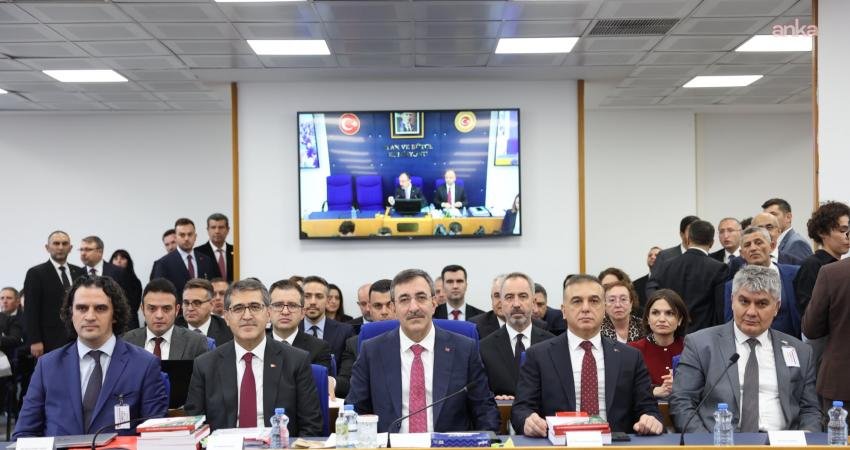 Cumhurbaşkanı Yardımcısı Cevdet Yılmaz, 2026 Yılı Merkezi Yönetim Bütçe Kanunu