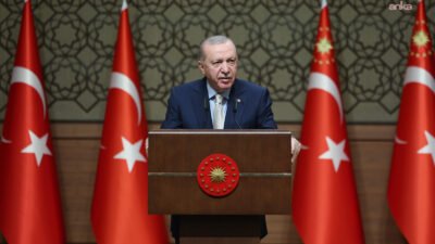 Cumhurbaşkanı Recep Tayyip Erdoğan, kaymakam kurası töreninde, "Makamlar, koltuklar, ünvanlar,