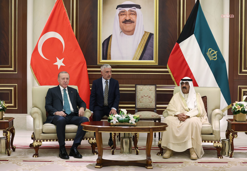 Cumhurbaşkanı Recep Tayyip Erdoğan, Kuveyt Emiri Şeyh Mişal El Ahmed