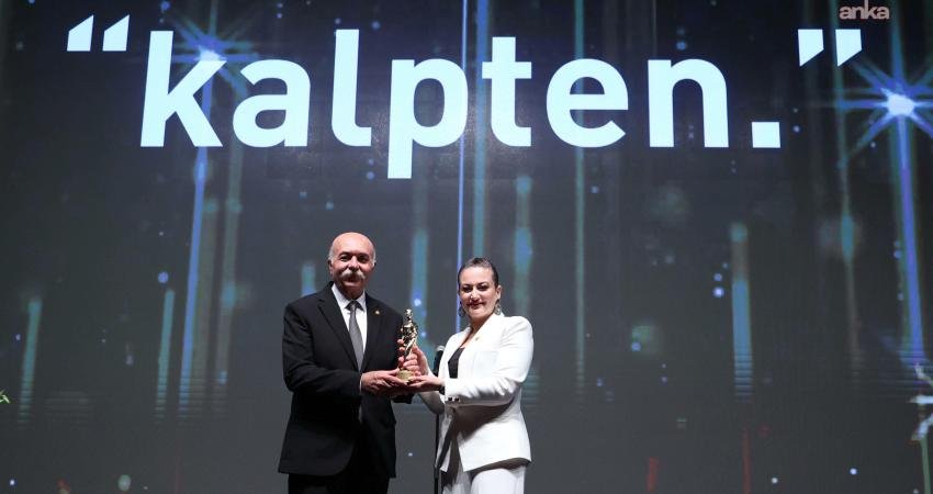 62. Uluslararası Antalya Altın Portakal Film Festivali’nde açılış töreni gerçekleştirildi 62. Uluslararası Antalya Altın Portakal Film Festivali'nin açılış töreni gerçekleştirildi.