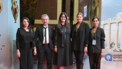 62'nci Uluslararası Antalya Altın Portakal Film Festivali, 29 Ekim Cumhuriyet