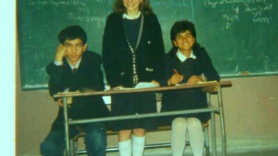 Neredeyse bütün kentlerimizde kitap fuarları açılıyor. Türkiye’de yalnız okuma yazma