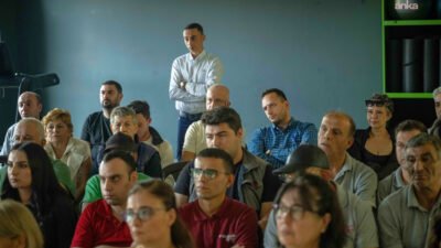 Bornova Belediyesi, çevre duyarlılığını artırmak amacıyla site sakinlerine atık yönetimi