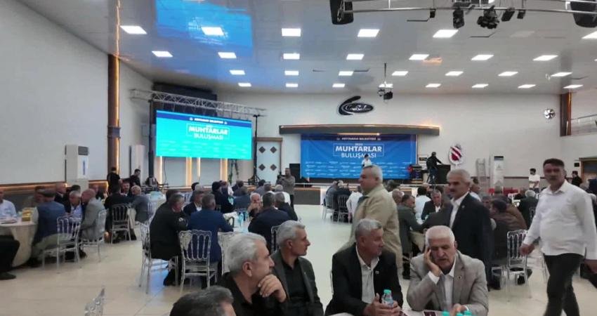 Adıyaman Belediye Başkanı Tutdere: “Milletin seçtiğini iftiralarla, yalanlarla, kumpaslarla kirletmeye kimsenin hakkı da haddi de yok” Adıyaman Belediye Başkanı Abdurrahman Tutdere, Aziz İhsan Aktaş suç örgütü