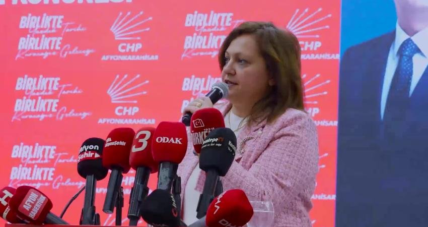 Afyonkarahisar Belediye Başkanı Burcu Köksal, "Önümüzdeki genel seçimlerde partimizi iktidara