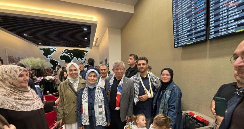 İsrail tarafından uluslararası sularda alıkonulan Küresel Sumud Filosu’nda yer alan