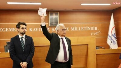CHP'li belediyelere yönelik operasyonlar kapsamında Bayrampaşa Belediye Başkanı Hasan Mutlu'nun