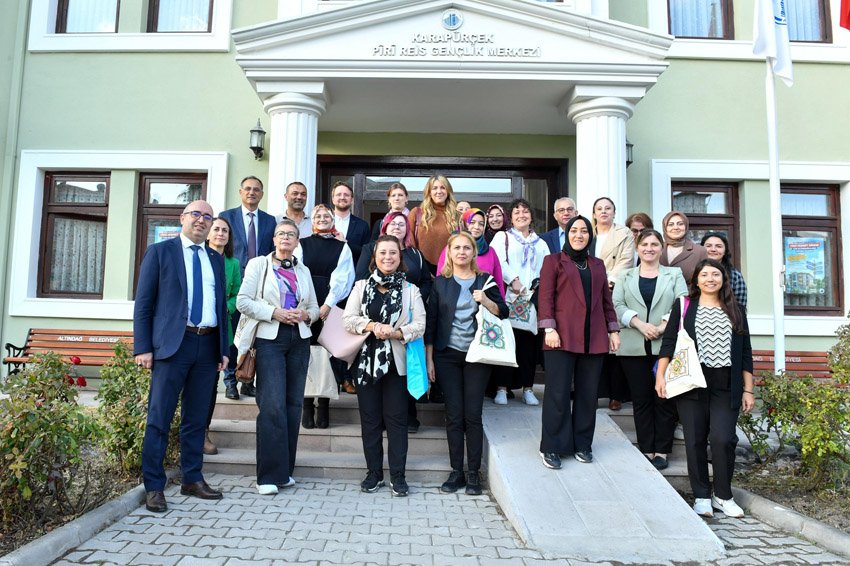Altındağ Belediyesi, gençlik merkezlerindeki çalışmalarıyla dünyaya örnek oluyor. “Türk-Alman Uzman