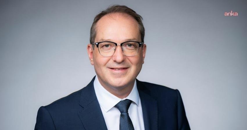 Almanya İçişleri Bakanı Alexander Dobrindt, Federal Polis bünyesinde özel bir