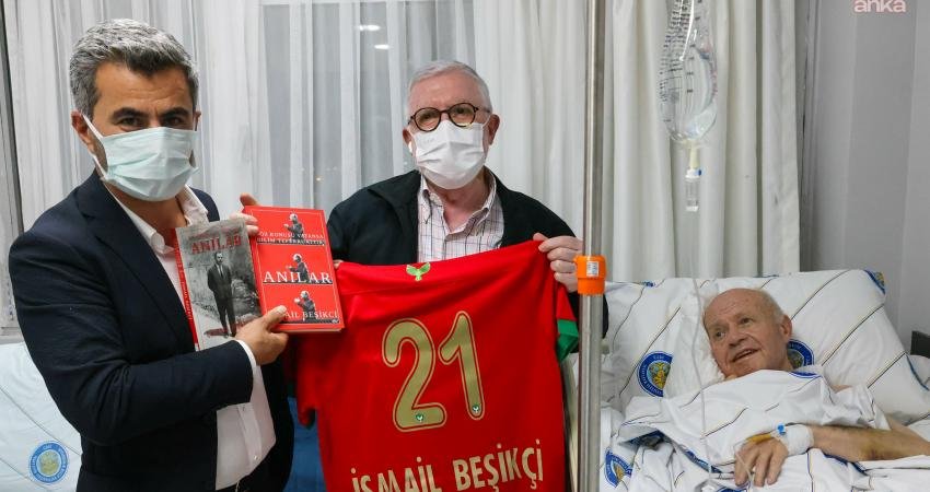 Amedspor Kulübü Başkanı Nahit Eren, yönetim kurulu üyeleri Laleş Ertuğrul