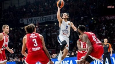 EuroLeague 4. hafta mücadeleleri kapsamında Anadolu Efes karşılaştığı  Olympiakos’u 82-78