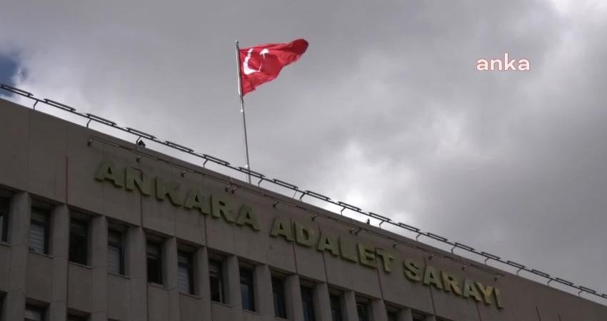Ankara Cumhuriyet Başsavcılığı: “DEAŞ terör örgütü üyesi 13 şüpheli hakkında gözaltı kararı verildi” Ankara Cumhuriyet Başsavcılığı, "çatışma bölgeleriyle irtibatlı DEAŞ silahlı terör örgütü