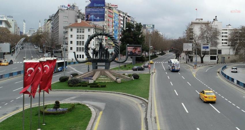 Ankara’da 29 Ekim Cumhuriyet Bayramı kutlamaları nedeniyle bazı yollar trafiğe kapatılacak  Ankara'da 29 Ekim Cumhuriyet Bayramı kutlamaları nedeniyle saat 06.00'dan itibaren