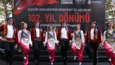 Çankaya Belediyesi, Ankara’nın Başkent ilan edilişinin 102'nci yılını Kuğulupark’ta düzenlediği