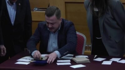 İstanbul Bayrampaşa'da Belediye Başkanı Hasan Mutlu’nun tutuklanmasının ardından ikinci kez