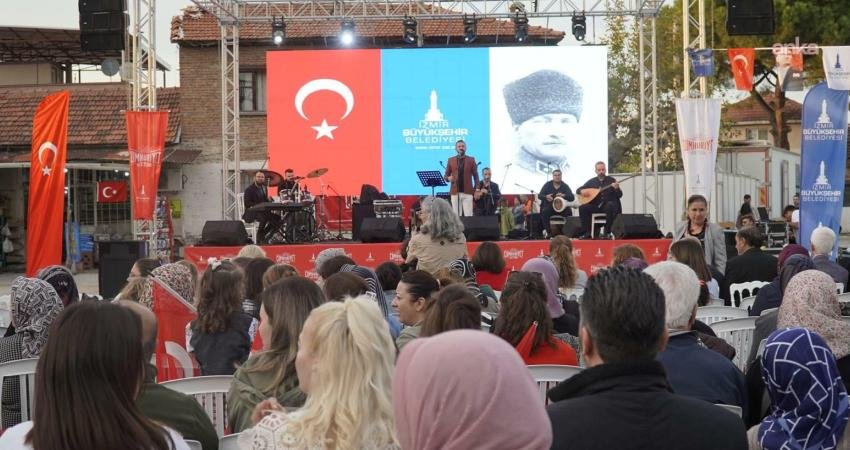 Cumhuriyet Bayramı, kentin dört bir yanında büyük bir coşkuyla kutlanmaya