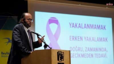 Beylikdüzü Belediyesi'nin "Meme Kanseri Bilinçlendirme ve Farkındalık Ayı" dolayısıyla düzenlediği