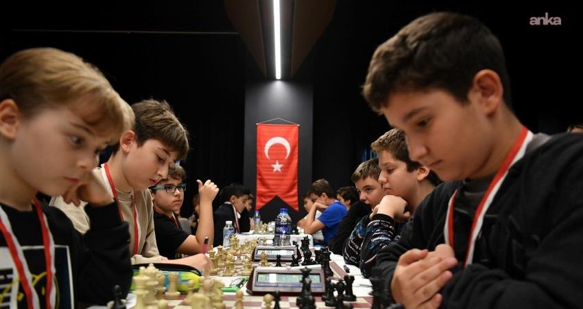 Beylikdüzü Belediyesi’nin Türkiye Satranç Federasyonu iş birliğiyle bu yıl 6’ncısını