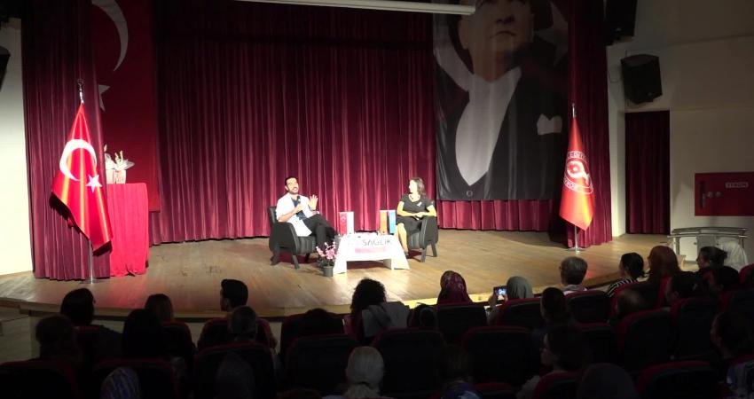 Bornova Belediyesi’nden meme kanseri farkındalık paneli Bornova Belediyesi, Meme Kanseri Farkındalık Ayı kapsamında bir panel düzenledi.