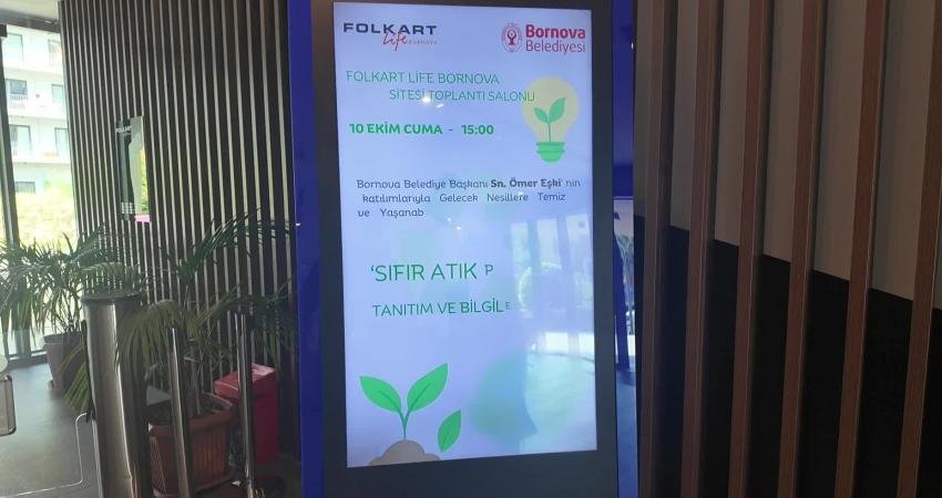 Bornova Belediyesi, çevre duyarlılığını artırmak amacıyla site sakinlerine atık yönetimi