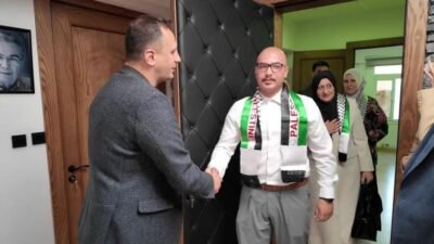 Filistin’in Dura Belediyesi Meclis Üyeleri Bornova Belediyesi’ni ziyaret ederek iki