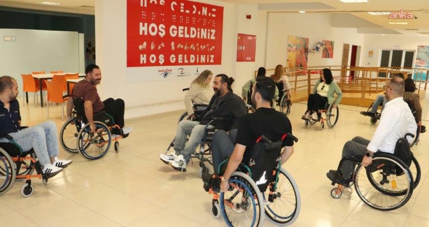Buca Belediyesi Özel Gereksinimli Bireyler Danışma Merkezi personeli, hizmet kalitesini