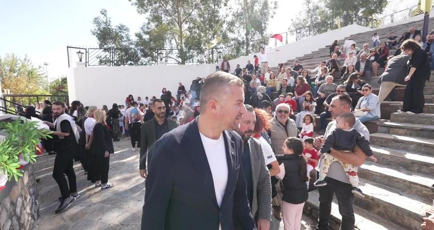 Buca’da 29 Ekim coşkusu başladı Buca Belediyesi Çınar Anaokulları öğrencileri, 29 Ekim Cumhuriyet Bayramı kutlamaları