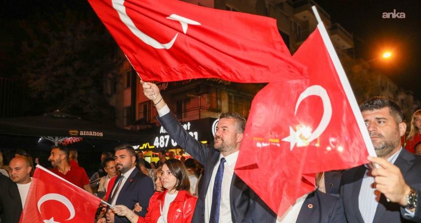 Buca Belediyesi, 29 Ekim Cumhuriyet Bayramı'nı coşku içerisinde kutlamaya hazırlanıyor.