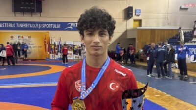 Balkan Güreş Şampiyonası’nda mücadele eden Bursa Büyükşehir Belediyespor Kulübü sporcusu