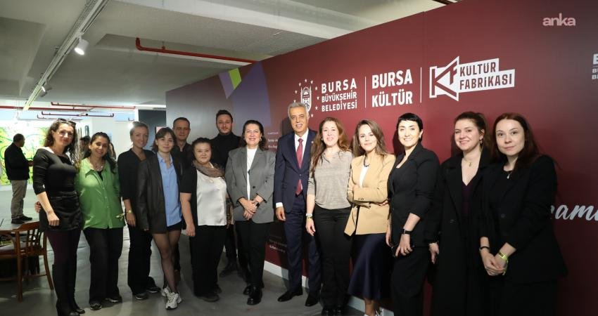 Bursa Büyükşehir Belediyesi’nin genç sanatçıları desteklemek amacıyla düzenlediği 'Bursa Sanat
