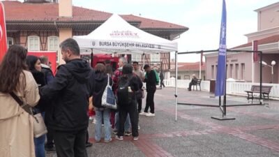 Bursa Büyükşehir Belediyesi, Cumhuriyet Bayramı coşkusunu yapay zeka teknolojisiyle buluşturdu.