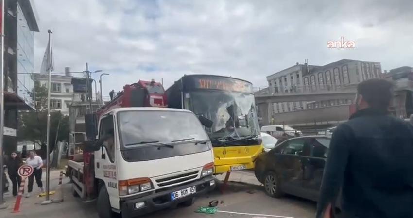 Çekmeköy’de Özel Halk Otobüsü’nün karıştığı zincirleme trafik kazasında 5 kişi