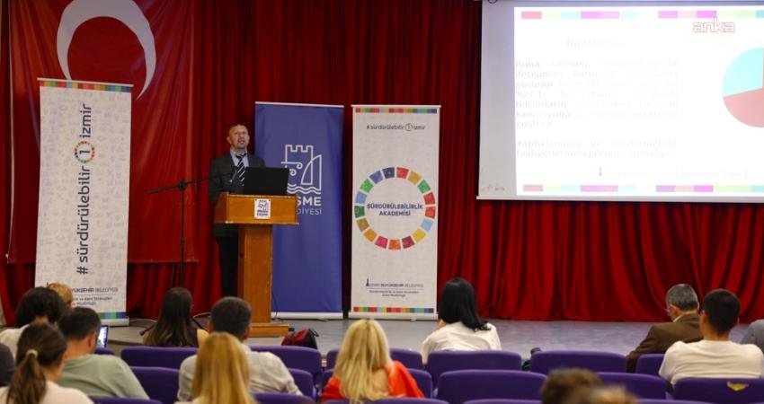 Çeşme Belediyesi’nde sürdürülebilirlik kültürü güçleniyor Çeşme Belediyesi, sürdürülebilirliği kurum kültürünün merkezine yerleştirmek amacıyla önemli bir