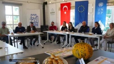 Çeşme Belediyesi, Dünya Kadın Çiftçiler Günü kapsamında ilçenin üretici kadınlarıyla