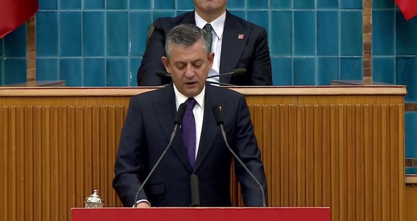 CHP Genel Başkanı Özgür Özel, dün kamuoyuyla paylaşılan "Aziz İhsan