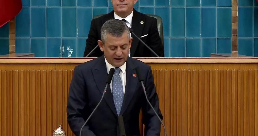 CHP Genel Başkanı Özgür Özel, "Yoksulun cebine atılan o eli