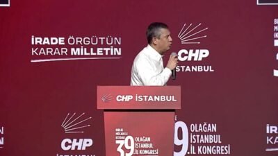 CHP Genel Başkanı Özgür Özel, partisinin İstanbul 39. Olağan İl