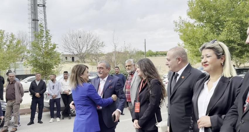 CHP Kırıkkale İl Başkanlığı'na Onur Yüksel Bozdağ yeniden seçildi.